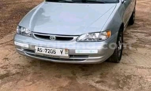 Ra Àlòkù Toyota Corolla Silver Ọkọ̀ in Accra ni Greater Accra