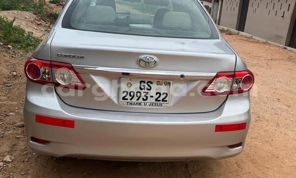 Ra Àlòkù Toyota Corolla Silver Ọkọ̀ in Accra ni Greater Accra