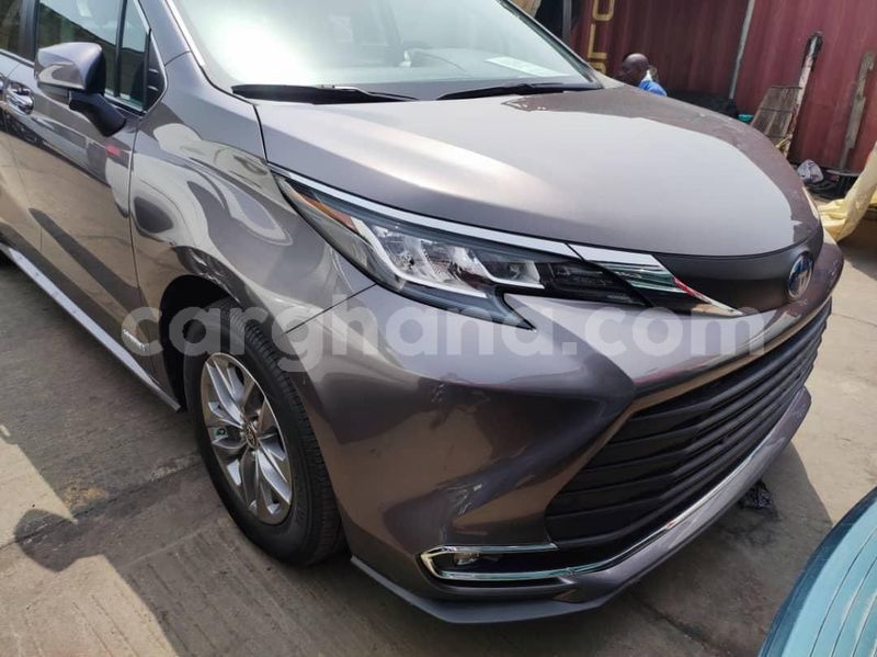 Big with watermark toyota sienna western sekondi takoradi metropolitan 43533