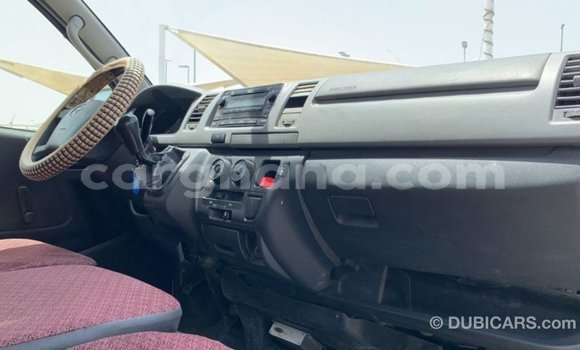 Ra Imported Toyota Hiace funfun Ọkọ̀ in Import - Dubai ni Ashanti Ra Imported Toyota Hiace funfun Ọkọ̀ in Import - Dubai ni Ashanti