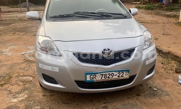 Sayi Na hannu Toyota Yaris Azurfa Mota in Accra a Greater Accra Sayi Na hannu Toyota Yaris Azurfa Mota in Accra a Greater Accra