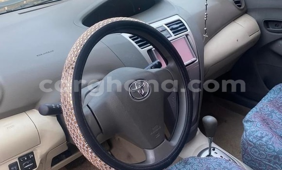 Sayi Na hannu Toyota Yaris Azurfa Mota in Accra a Greater Accra Sayi Na hannu Toyota Yaris Azurfa Mota in Accra a Greater Accra