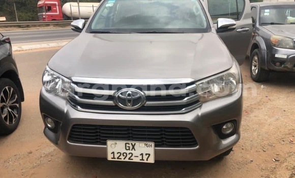 Ra Àlòkù Toyota Hilux Miiran Ọkọ̀ in Accra ni Greater Accra