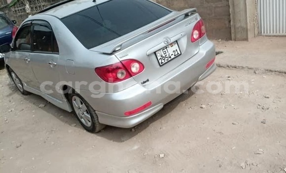 Ra Àlòkù Toyota Corolla Silver Ọkọ̀ in Accra ni Greater Accra