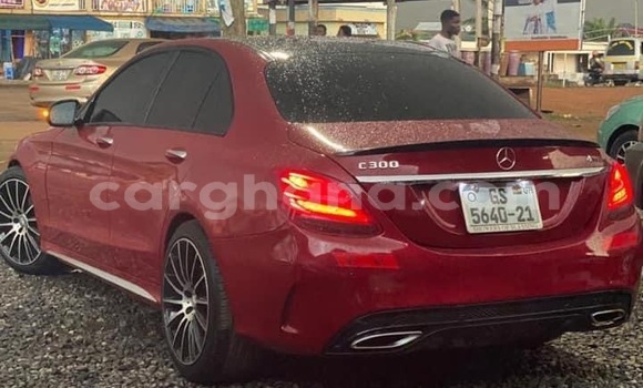 Sayi Na hannu Mercedes-Benz C-Classe Red Mota in Accra a Greater Accra Sayi Na hannu Mercedes-Benz C-Classe Red Mota in Accra a Greater Accra