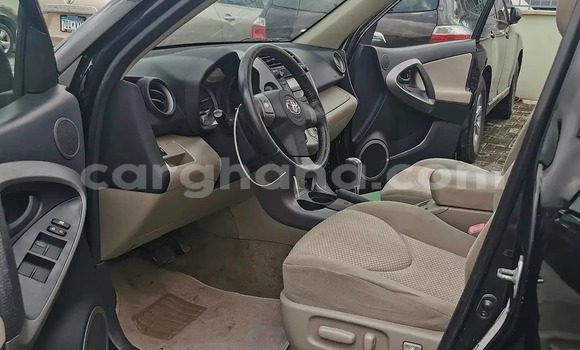 Buy Used Toyota RAV4 Black Car in Sekondi–Takoradi Metropolitan in Western Buy Used Toyota RAV4 Black Car in Sekondi–Takoradi Metropolitan in Western