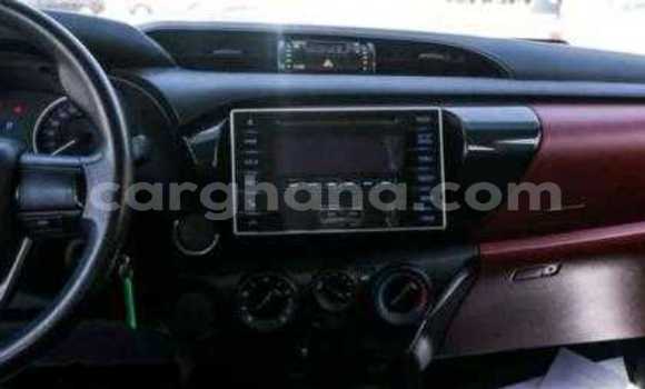 Buy Used Toyota Hilux White Car in Accra in Greater Accra Buy Used Toyota Hilux White Car in Accra in Greater Accra
