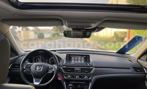 Ra Àlòkù Honda Accord funfun Ọkọ̀ in Accra ni Greater Accra Ra Àlòkù Honda Accord funfun Ọkọ̀ in Accra ni Greater Accra