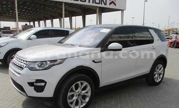 Buy Used Land Rover Discovery White Car in Accra in Greater Accra Buy Used Land Rover Discovery White Car in Accra in Greater Accra