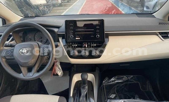 Buy Used Toyota Corolla White Car in Accra in Greater Accra Buy Used Toyota Corolla White Car in Accra in Greater Accra