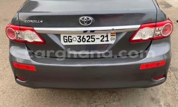 Sayi Na hannu Toyota Corolla Azurfa Mota in Accra a Greater Accra Sayi Na hannu Toyota Corolla Azurfa Mota in Accra a Greater Accra