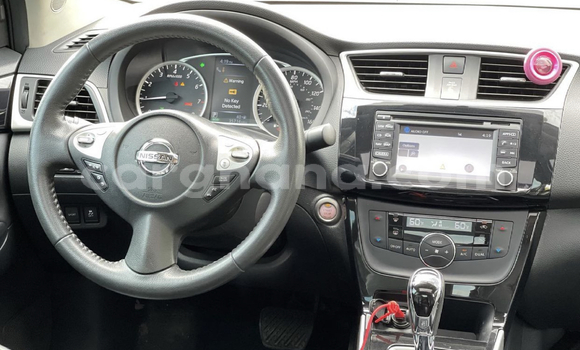 Sayi Na hannu Nissan Sentra White Mota in Accra a Greater Accra Sayi Na hannu Nissan Sentra White Mota in Accra a Greater Accra