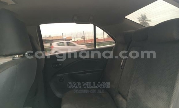 Sayi Na hannu Toyota Yaris Red Mota in Tema a Greater Accra Sayi Na hannu Toyota Yaris Red Mota in Tema a Greater Accra