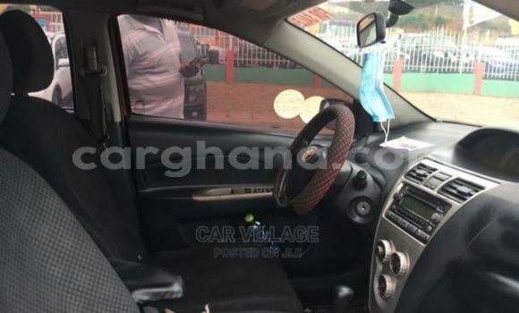 Sayi Na hannu Toyota Yaris Red Mota in Tema a Greater Accra Sayi Na hannu Toyota Yaris Red Mota in Tema a Greater Accra