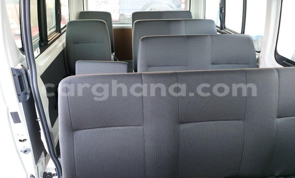 Sayi Na hannu Toyota Hiace White Mota in Accra a Greater Accra Sayi Na hannu Toyota Hiace White Mota in Accra a Greater Accra