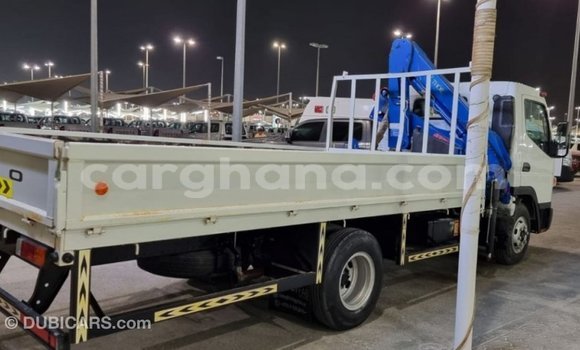 Ra Imported Mitsubishi i funfun Ọkọ̀ in Import - Dubai ni Ashanti Ra Imported Mitsubishi i funfun Ọkọ̀ in Import - Dubai ni Ashanti