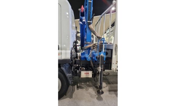 Ra Imported Mitsubishi i funfun Ọkọ̀ in Import - Dubai ni Ashanti Ra Imported Mitsubishi i funfun Ọkọ̀ in Import - Dubai ni Ashanti