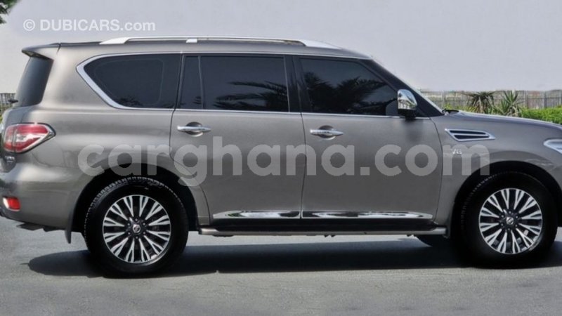 Big with watermark nissan patrol ashanti import dubai 43648