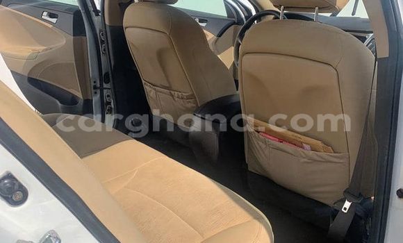 Buy Used Hyundai Sonata White Car in Accra in Greater Accra Buy Used Hyundai Sonata White Car in Accra in Greater Accra