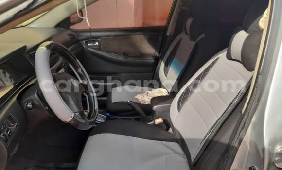 Sayi Na hannu Toyota Corolla Azurfa Mota in Accra a Greater Accra Sayi Na hannu Toyota Corolla Azurfa Mota in Accra a Greater Accra