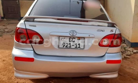 Sayi Na hannu Toyota Corolla Azurfa Mota in Accra a Greater Accra Sayi Na hannu Toyota Corolla Azurfa Mota in Accra a Greater Accra