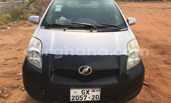 Sayi Na hannu Toyota Vitz Azurfa Mota in Accra a Greater Accra Sayi Na hannu Toyota Vitz Azurfa Mota in Accra a Greater Accra