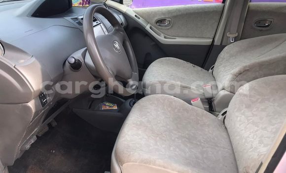 Sayi Na hannu Toyota Vitz Azurfa Mota in Accra a Greater Accra Sayi Na hannu Toyota Vitz Azurfa Mota in Accra a Greater Accra