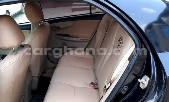Ra Àlòkù Toyota Corolla Black Ọkọ̀ in Accra ni Greater Accra Ra Àlòkù Toyota Corolla Black Ọkọ̀ in Accra ni Greater Accra