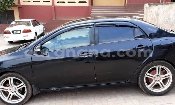 Ra Àlòkù Toyota Corolla Black Ọkọ̀ in Accra ni Greater Accra Ra Àlòkù Toyota Corolla Black Ọkọ̀ in Accra ni Greater Accra