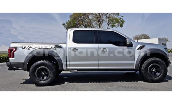 Sayi Imported Ford Club Wagon Sauran Mota in Import - Dubai a Ashanti Sayi Imported Ford Club Wagon Sauran Mota in Import - Dubai a Ashanti