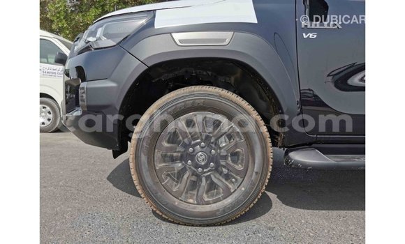 Sayi Imported Toyota Hilux Black Mota in Import - Dubai a Ashanti Sayi Imported Toyota Hilux Black Mota in Import - Dubai a Ashanti