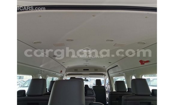 Sayi Imported Toyota Hiace White Mota in Import - Dubai a Ashanti Sayi Imported Toyota Hiace White Mota in Import - Dubai a Ashanti