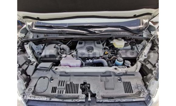 Sayi Imported Toyota Hiace White Mota in Import - Dubai a Ashanti Sayi Imported Toyota Hiace White Mota in Import - Dubai a Ashanti