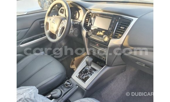 Ra Imported Mitsubishi L200 Blue Ọkọ̀ in Import - Dubai ni Ashanti Ra Imported Mitsubishi L200 Blue Ọkọ̀ in Import - Dubai ni Ashanti