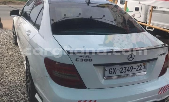 Buy Used Mercedes‒Benz C–Class White Car in Accra in Greater Accra Buy Used Mercedes‒Benz C–Class White Car in Accra in Greater Accra
