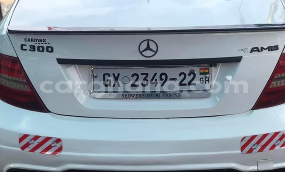 Sayi Na hannu Mercedes‒Benz C–Class White Mota in Accra a Greater Accra Sayi Na hannu Mercedes‒Benz C–Class White Mota in Accra a Greater Accra
