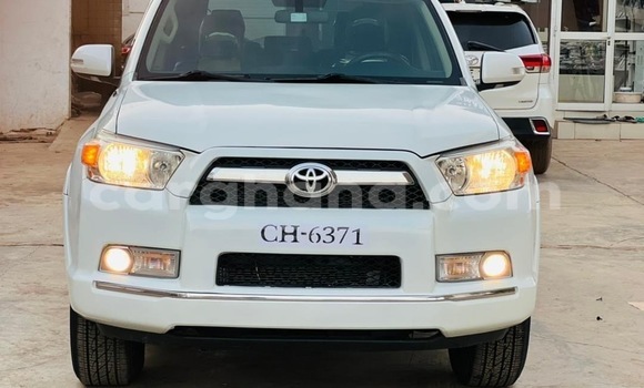 Buy Used Toyota 4Runner White Car in Accra in Greater Accra Buy Used Toyota 4Runner White Car in Accra in Greater Accra