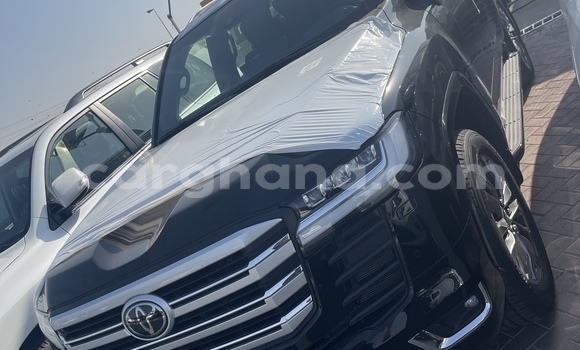 Buy Used Toyota Land Cruiser Black Car in Accra in Greater Accra Buy Used Toyota Land Cruiser Black Car in Accra in Greater Accra