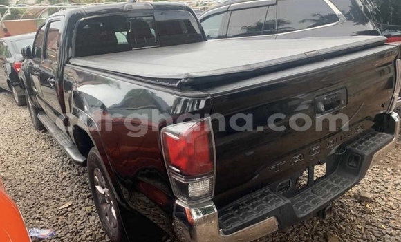 Sayi Na hannu Toyota Tacoma Black Mota in Accra a Greater Accra Sayi Na hannu Toyota Tacoma Black Mota in Accra a Greater Accra
