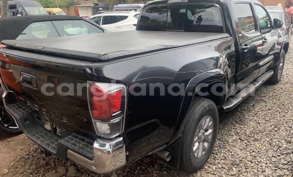 Sayi Na hannu Toyota Tacoma Black Mota in Accra a Greater Accra Sayi Na hannu Toyota Tacoma Black Mota in Accra a Greater Accra