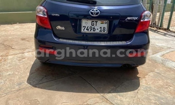Sayi Na hannu Toyota Matrix Blue Mota in Accra a Greater Accra Sayi Na hannu Toyota Matrix Blue Mota in Accra a Greater Accra