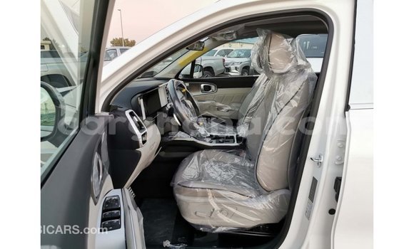 Ra Imported Kia Sorento funfun Ọkọ̀ in Import - Dubai ni Ashanti Ra Imported Kia Sorento funfun Ọkọ̀ in Import - Dubai ni Ashanti