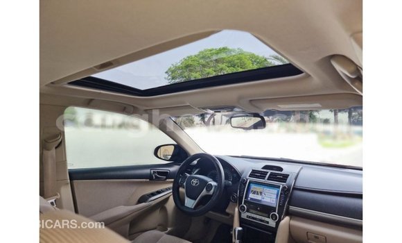 Ra Imported Toyota Camry Red Ọkọ̀ in Import - Dubai ni Ashanti Ra Imported Toyota Camry Red Ọkọ̀ in Import - Dubai ni Ashanti