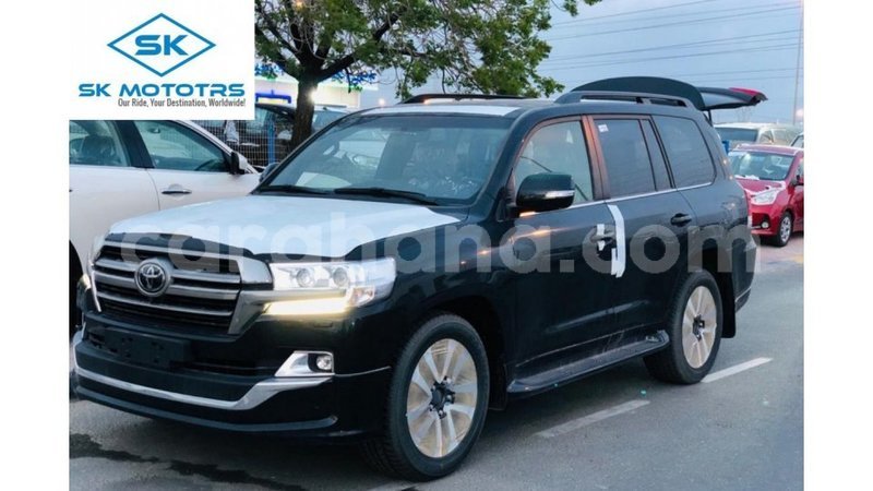 Big with watermark toyota land cruiser ashanti import dubai 43779