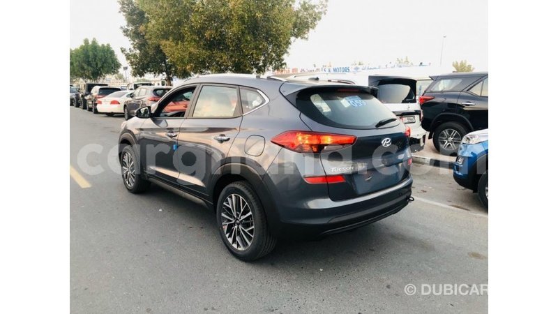 Big with watermark hyundai tucson ashanti import dubai 43785