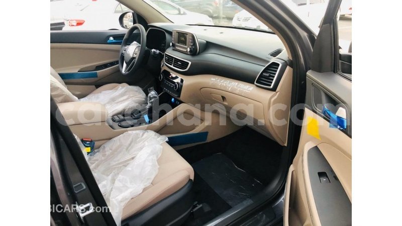 Big with watermark hyundai tucson ashanti import dubai 43785