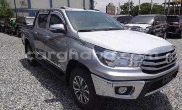 Buy Used Toyota Hilux Silver Car in Accra in Greater Accra Buy Used Toyota Hilux Silver Car in Accra in Greater Accra