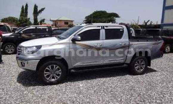 Buy Used Toyota Hilux Silver Car in Accra in Greater Accra Buy Used Toyota Hilux Silver Car in Accra in Greater Accra