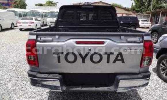 Buy Used Toyota Hilux Silver Car in Accra in Greater Accra Buy Used Toyota Hilux Silver Car in Accra in Greater Accra