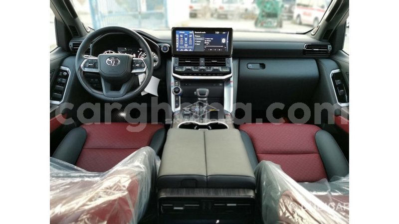 Big with watermark toyota land cruiser ashanti import dubai 43836